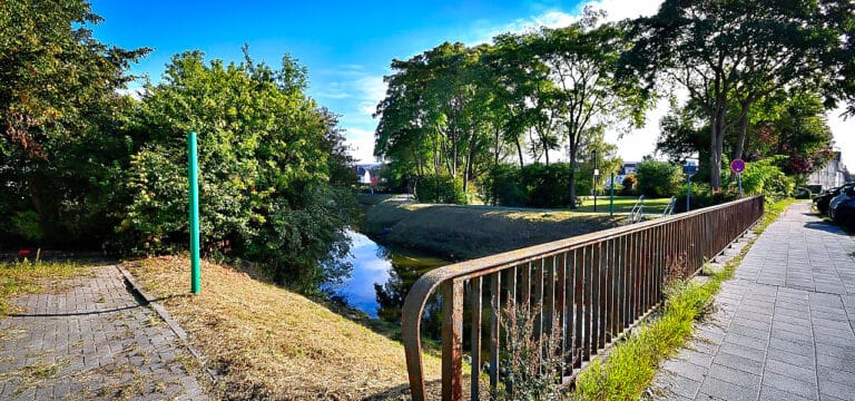 Wismar: Brücke in der Rabenstraße gesperrt – Reparatur allerdings erst 2028