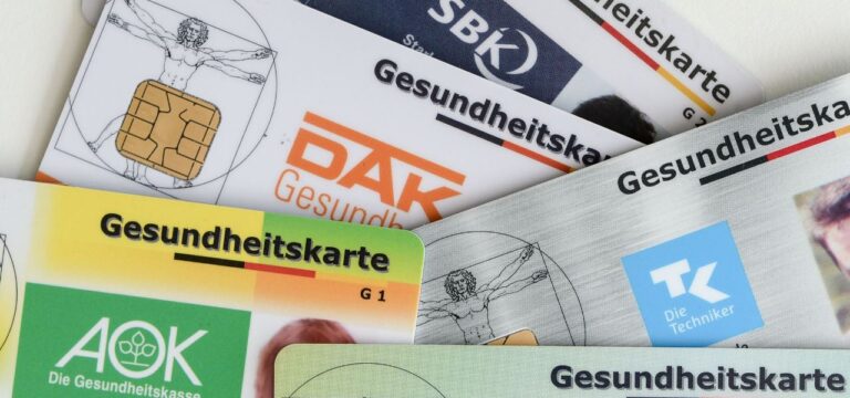 Krankenkassen-Ausgaben steigen – Abrechnungsbetrug in Pflege