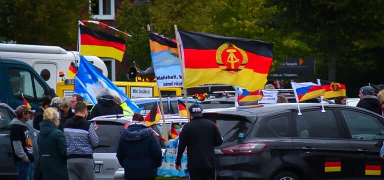 Ein Drittel der Bürger sieht Ost-West-Unterschiede
