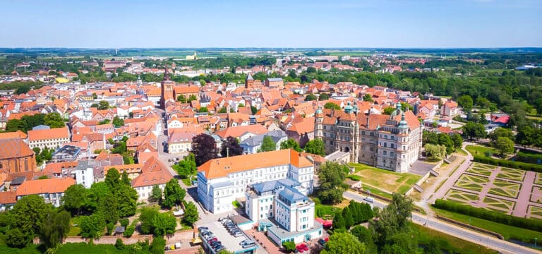 Tagelange Suche nach Grundschüler: Leiche im Wald gefunden