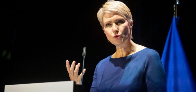 Deutsche Einheit: Schwesig erinnert an Umbrüche und Härten