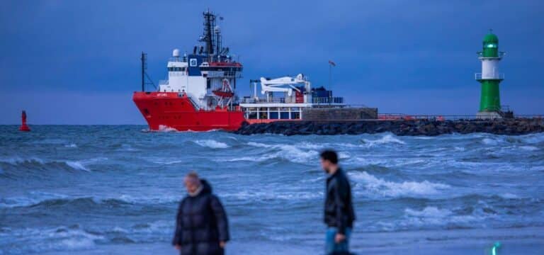 Sturm stoppt Fährverkehr zwischen Rostock und Gedser
