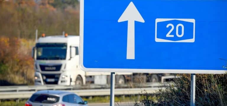A20 am Dienstag gesperrt – Markierungsarbeiten zwischen Kröpelin und Neukloster