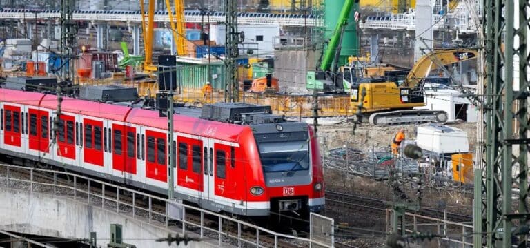 Erleichterung für Pendler: Bahnverkehr zwischen Hamburg, Schwerin und Rostock wieder normal