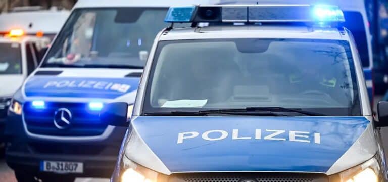Mutmaßlicher Drogenhandel: Razzia in Rostock
