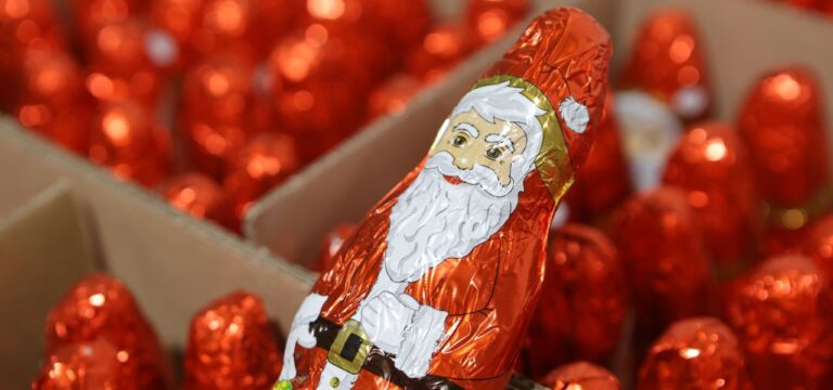 Teilweise fast vier Euro: Schoko-Weihnachtsmänner kosten dieses Jahr deutlich mehr