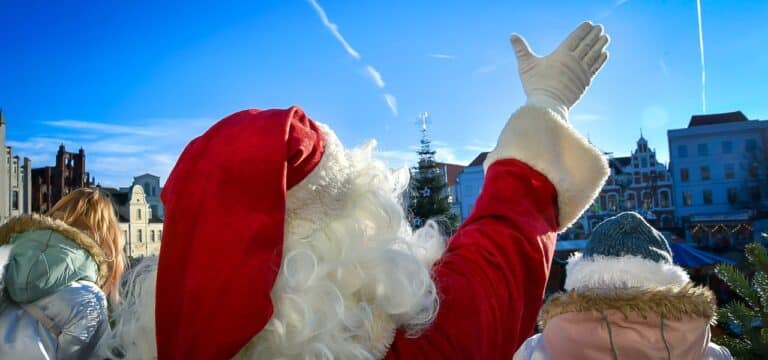 Weihnachtsmann eröffnet heute offiziell den Wismarer Weihnachtsmarkt