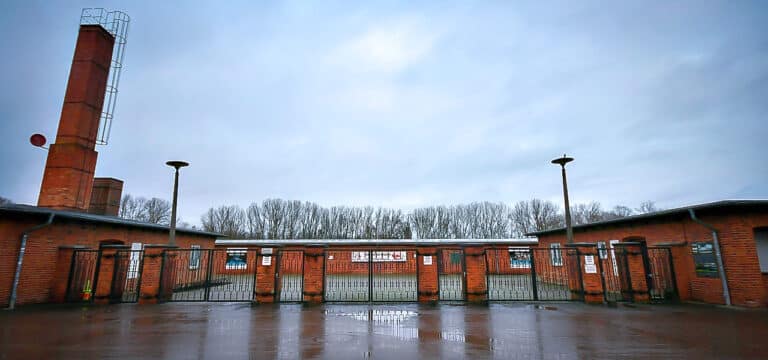 Verbandsliga-Start verschoben: Winterwetter legt Fußball in Mecklenburg-Vorpommern lahm