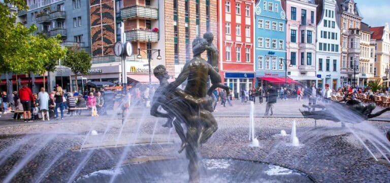 Menschen leben gern in Rostock – fühlen sich aber unsicherer