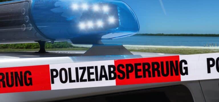 Unbekannte brechen mehrere Firmentransporter auf – Polizei sucht Zeugen