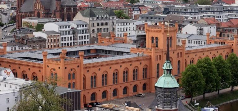 Rauch im Innenministerium – Evakuierung nach Küchenpanne
