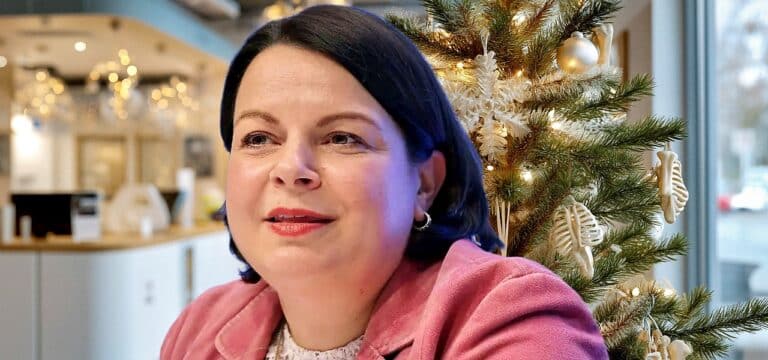 Sozialministerin dankt für Einsatz an Feiertagen