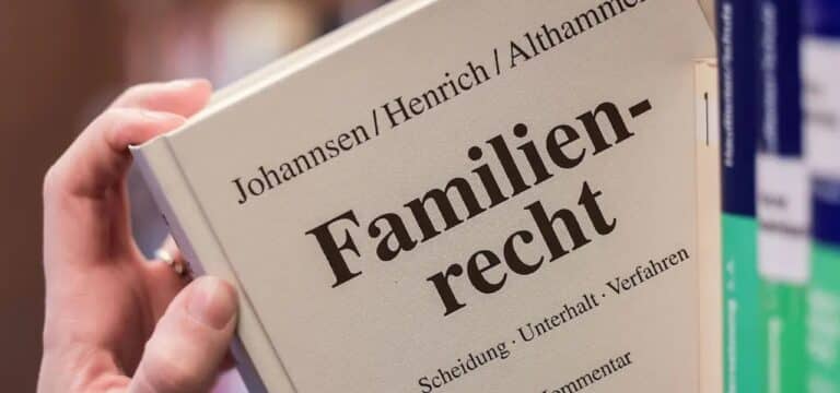 Es werden weniger Ehen in Mecklenburg-Vorpommern geschieden