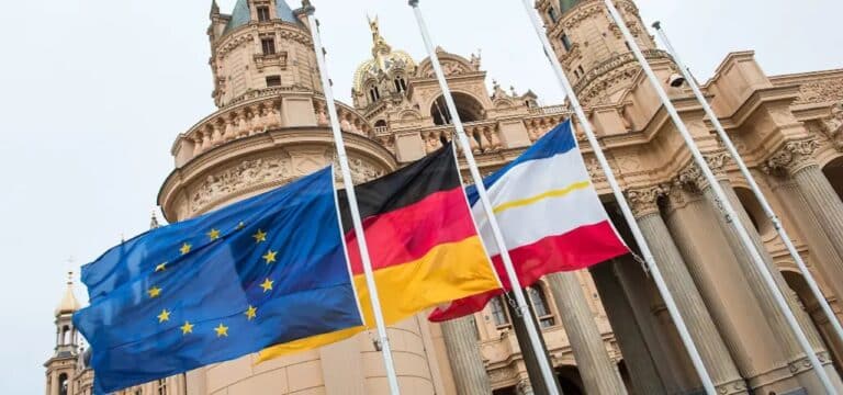 Beflaggung zum Gedenktag der Opfer des Nationalsozialismus