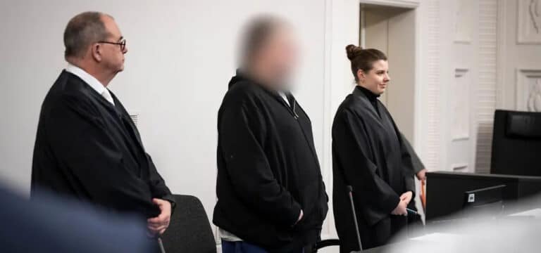 Geldautomat gesprengt: Mann klagt vor Gericht über Schmerzen