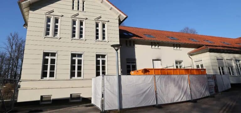 Nach Brand mit Todesfall startet Psychiatrie-Station wieder