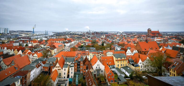 Wismar im März 2026: Zwischen Tradition, Moderne und politischem Wandel