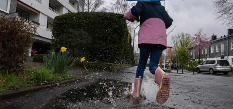 Aprilwetter an der Ostseeküste: Zwischen strahlendem Sonnenschein und frischer Brise