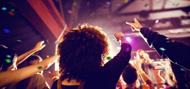 Wismar im Schlagerfieber: Die Markthalle tanzt!