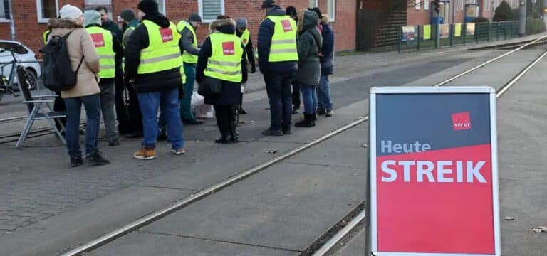 ÖPNV-Tarifverhandlungen und Warnstreik in Rostock