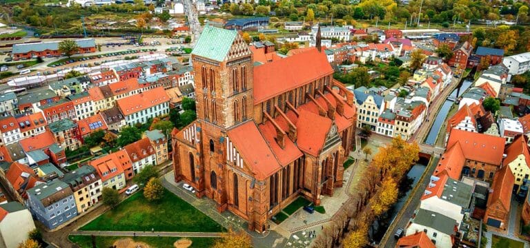 Freitag in Wismar: Theater, Film und lebendige Stadtgeschichte