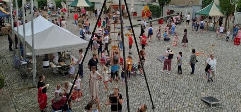 Mitmachen, Spielen, Staunen – Kinderfest auf dem Zeughaushof