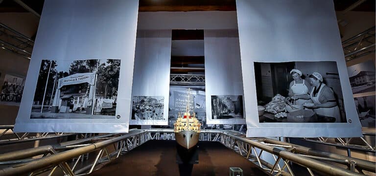 Sonderausstellung: Im besten Licht? Die Wismarer Werft in DDR‑Fotografien