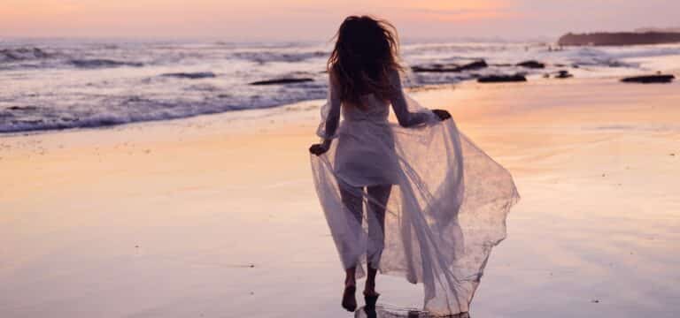 „Weiße Nächte“ am Ostseestrand Zierow – Sommerabend in maritimer Eleganz