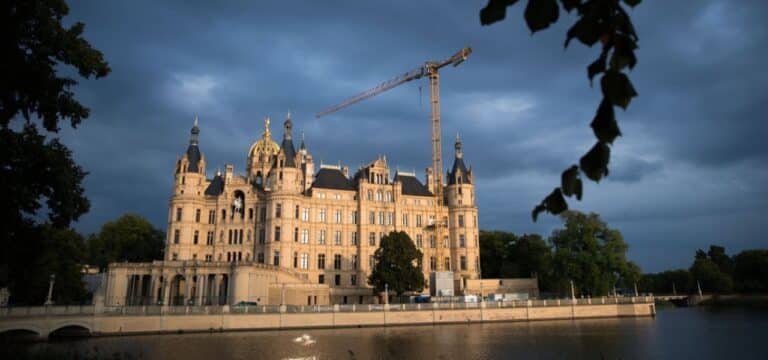 Ausgangslage für mögliche Koalitionen: Mehrheiten und mögliche politische Realitäten