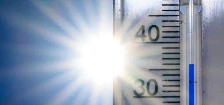 Extreme Hitze in Nordwestmecklenburg: Wetterdienst warnt vor gefährlicher Wärmebelastung