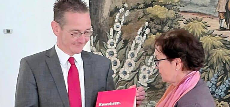 Das „Wunder von Plüschow“: Ein Paukenschlag für die mecklenburgische Kulturgeschichte