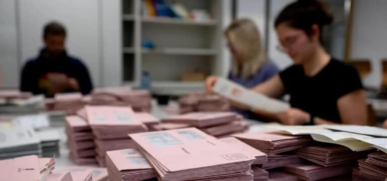 Streit um abberufene Wahlhelfer in Wismar: CDU verlangt Aufklärung von der Stadt