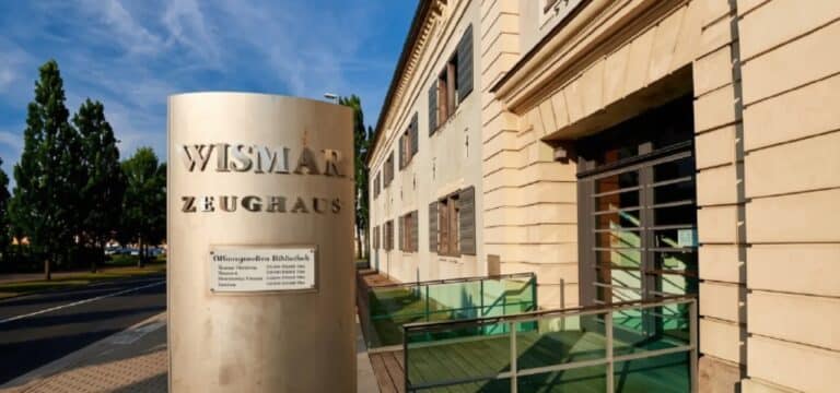 Stadtführung, Spielenachmittag und Bürgerdialog prägen den Montag in Wismar