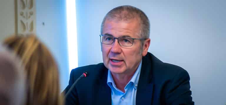 Bürgerschaft in Wismar: Bürgermeister berichtet über Landtagswahl, CSD und Interkulturelle Woche