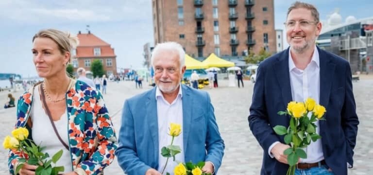 FDP‑Wahlkampf im Umfragetief: Kubicki setzt in Rostock auf Optimismus und Kurswechsel